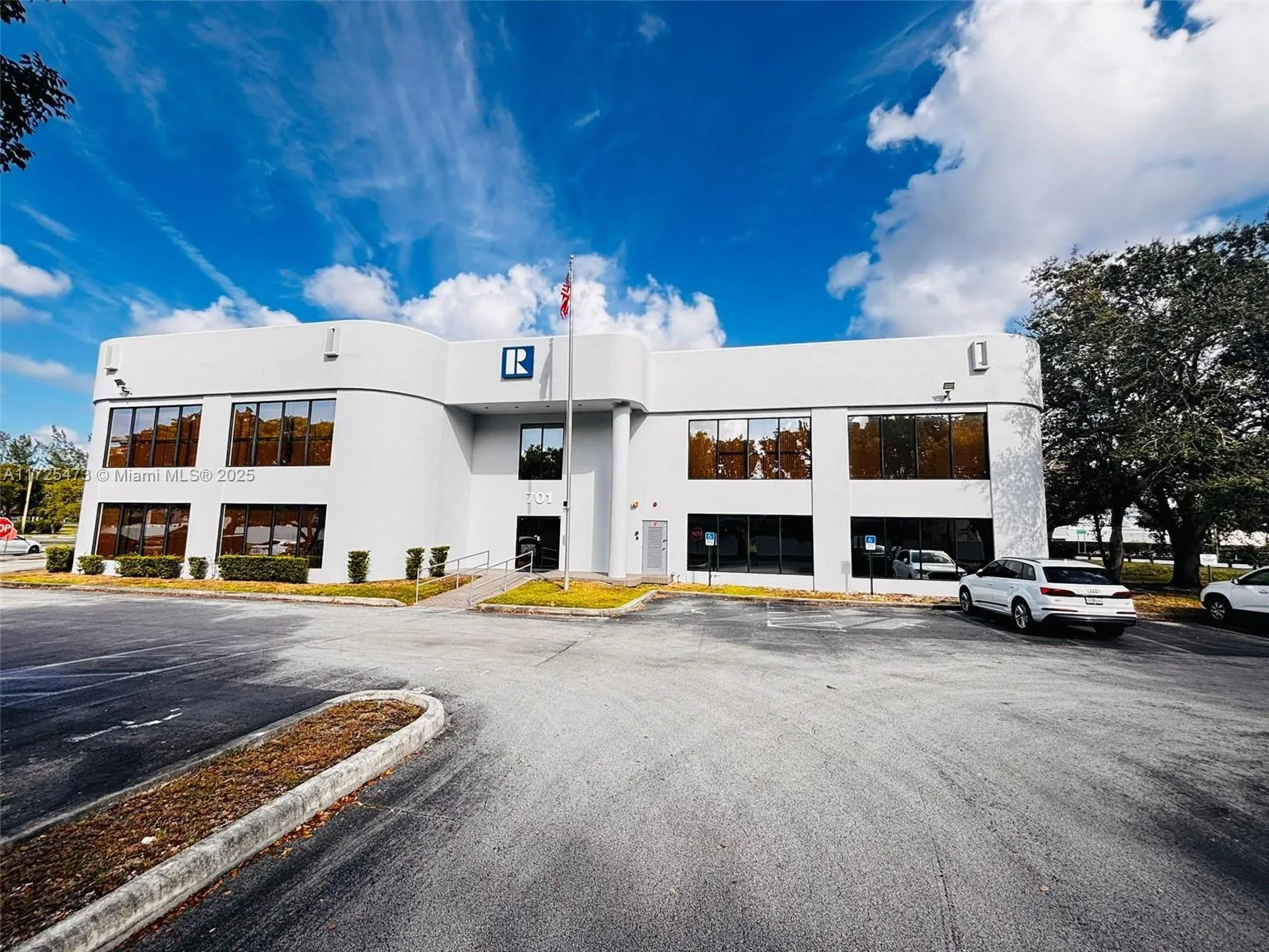 701 Promenade Dr Suite 250, Pembroke Pines, Florid, Pembroke Pines, Florida 33026, ,Commercial Lease,For Rent,701 Promenade Dr Suite 250, Pembroke Pines, Florid,A11725473