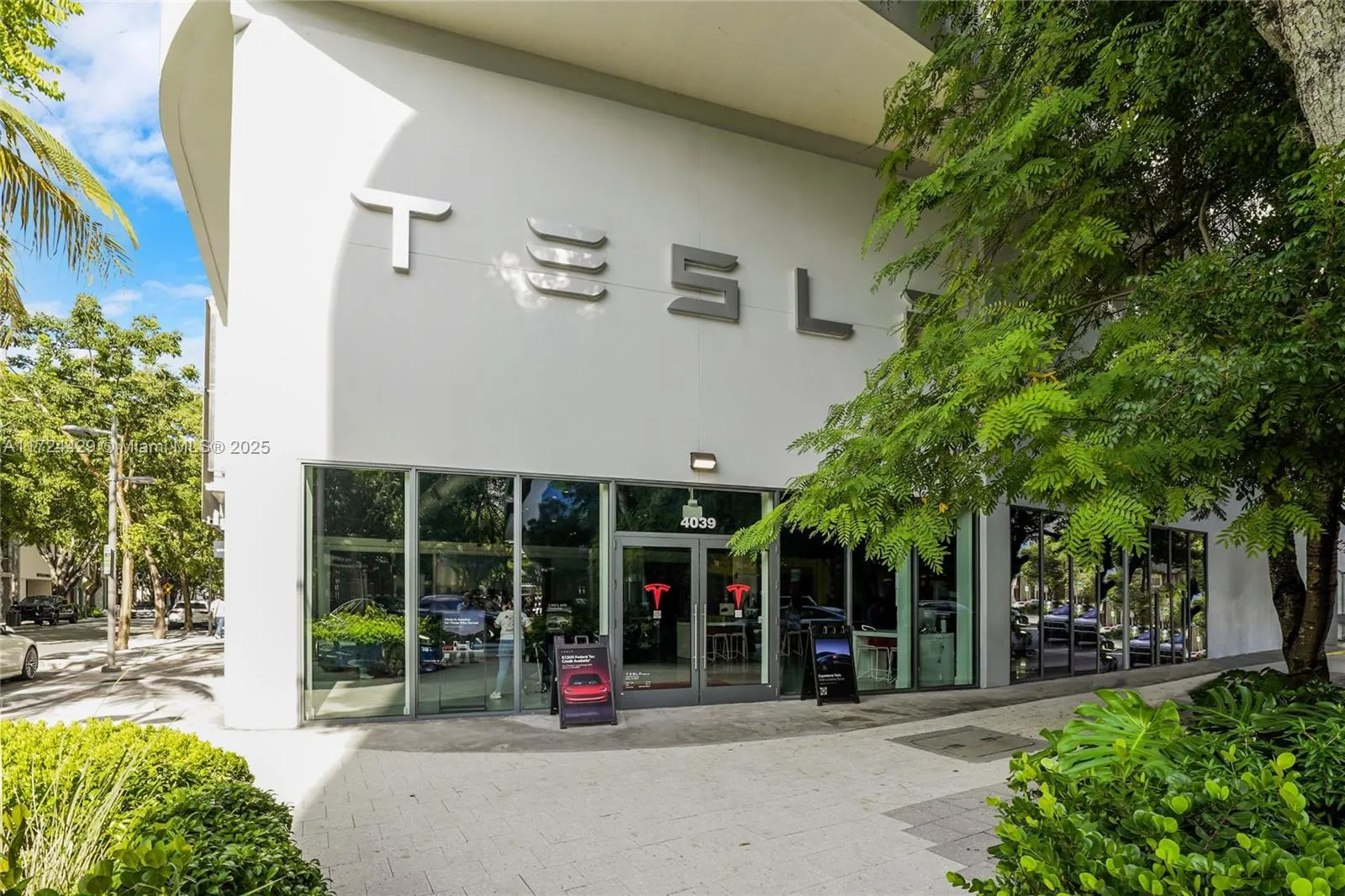 133 Ne 48th St, Miami, Florida 33137, Miami, Florida 33137, 4 Bedrooms Bedrooms, ,2 BathroomsBathrooms,Residential,For Sale,133 Ne 48th St, Miami, Florida 33137,A11724429