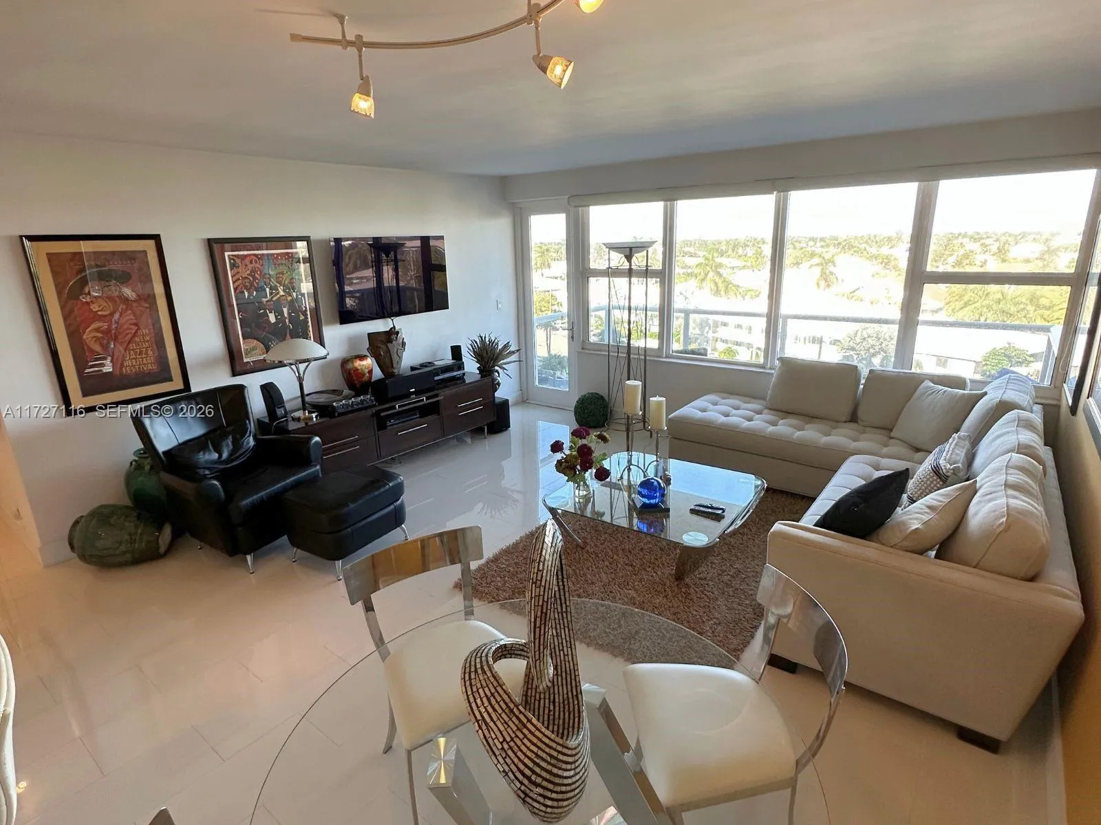3300 Ne 36th St 605, Fort Lauderdale, Florida 3330, Fort Lauderdale, Florida 33308, 2 Bedrooms Bedrooms, ,2 BathroomsBathrooms,Residential,For Sale,3300 Ne 36th St 605, Fort Lauderdale, Florida 3330,A11727116