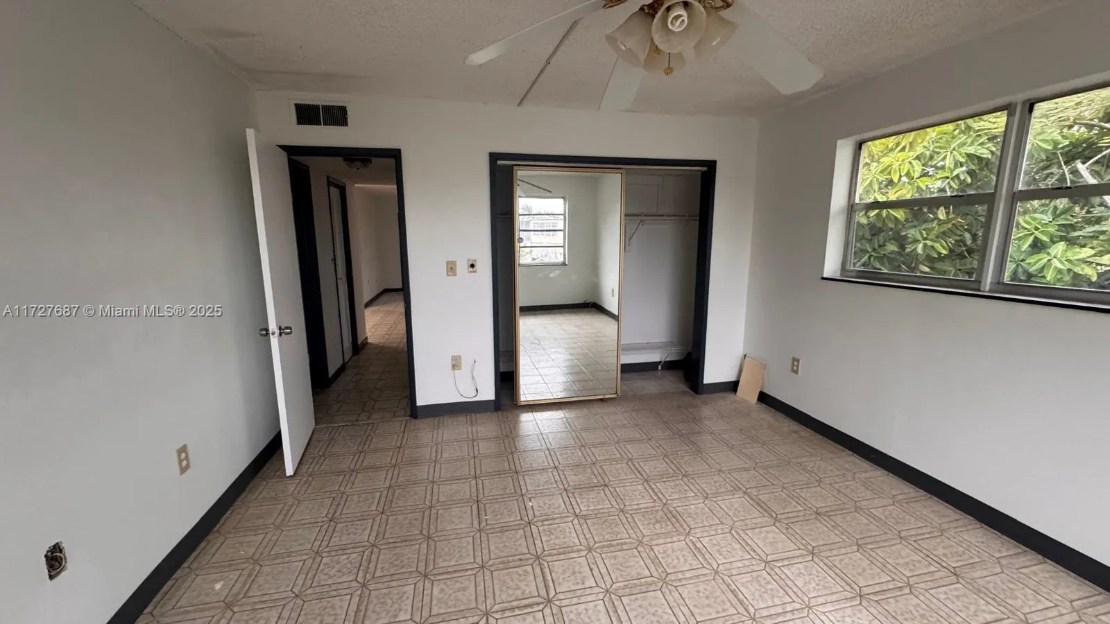 160 Ne 203rd Ter 18, Miami Gardens, Florida 33179, Miami Gardens, Florida 33179, 2 Bedrooms Bedrooms, ,2 BathroomsBathrooms,Residential,For Sale,160 Ne 203rd Ter 18, Miami Gardens, Florida 33179,A11727687