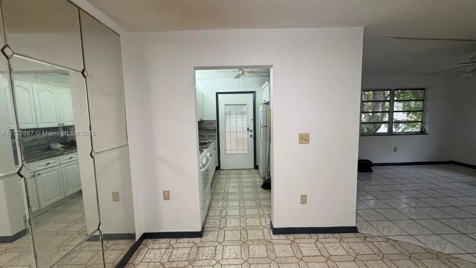 160 Ne 203rd Ter 18, Miami Gardens, Florida 33179, Miami Gardens, Florida 33179, 2 Bedrooms Bedrooms, ,2 BathroomsBathrooms,Residential,For Sale,160 Ne 203rd Ter 18, Miami Gardens, Florida 33179,A11727687