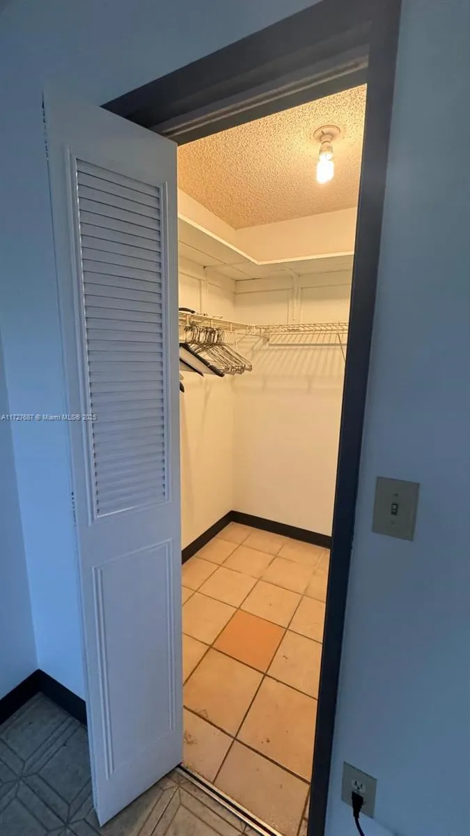 160 Ne 203rd Ter 18, Miami Gardens, Florida 33179, Miami Gardens, Florida 33179, 2 Bedrooms Bedrooms, ,2 BathroomsBathrooms,Residential,For Sale,160 Ne 203rd Ter 18, Miami Gardens, Florida 33179,A11727687