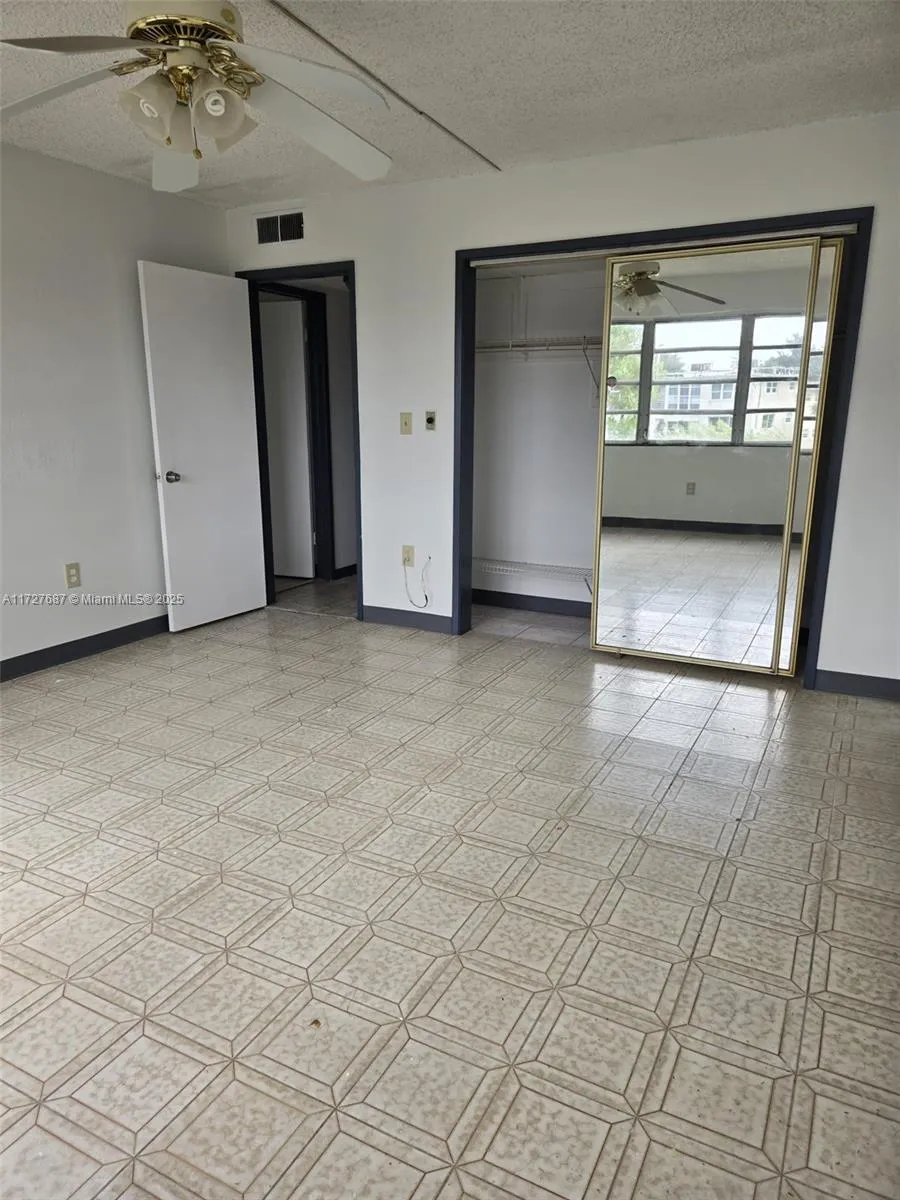 160 Ne 203rd Ter 18, Miami Gardens, Florida 33179, Miami Gardens, Florida 33179, 2 Bedrooms Bedrooms, ,2 BathroomsBathrooms,Residential,For Sale,160 Ne 203rd Ter 18, Miami Gardens, Florida 33179,A11727687