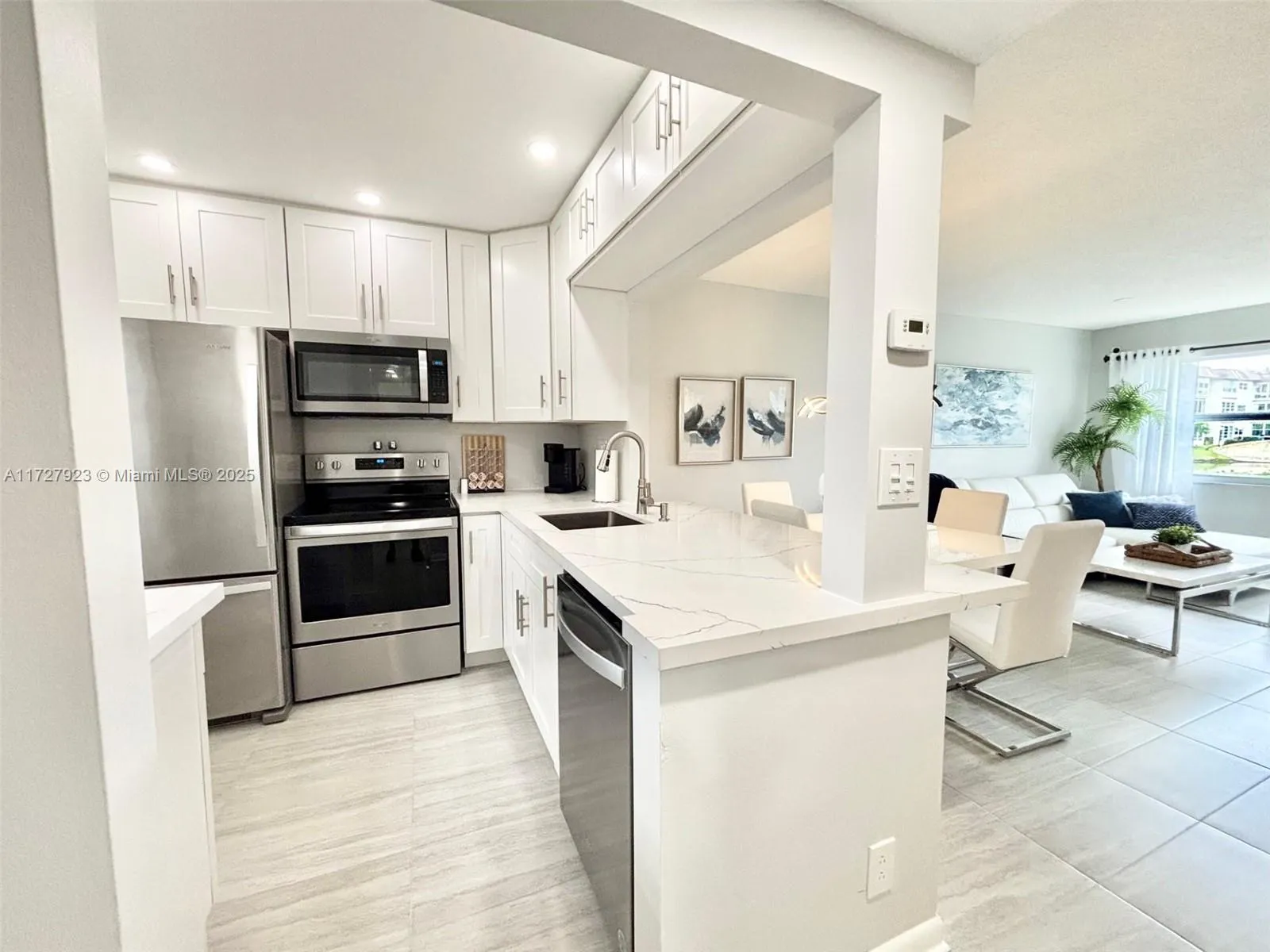 3405 Nw 48th Ave 407, Lauderdale Lakes, Florida 33, Lauderdale Lakes, Florida 33319, 1 Bedroom Bedrooms, ,1 BathroomBathrooms,Residential,For Sale,3405 Nw 48th Ave 407, Lauderdale Lakes, Florida 33,A11727923