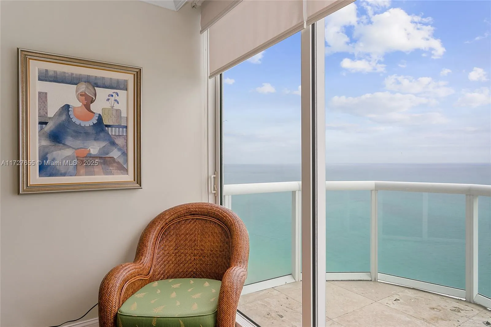 6365 Collins Ave 3401, Miami Beach, Florida 33141, Miami Beach, Florida 33141, 3 Bedrooms Bedrooms, ,2 BathroomsBathrooms,Residential Lease,For Rent,6365 Collins Ave 3401, Miami Beach, Florida 33141,A11727655