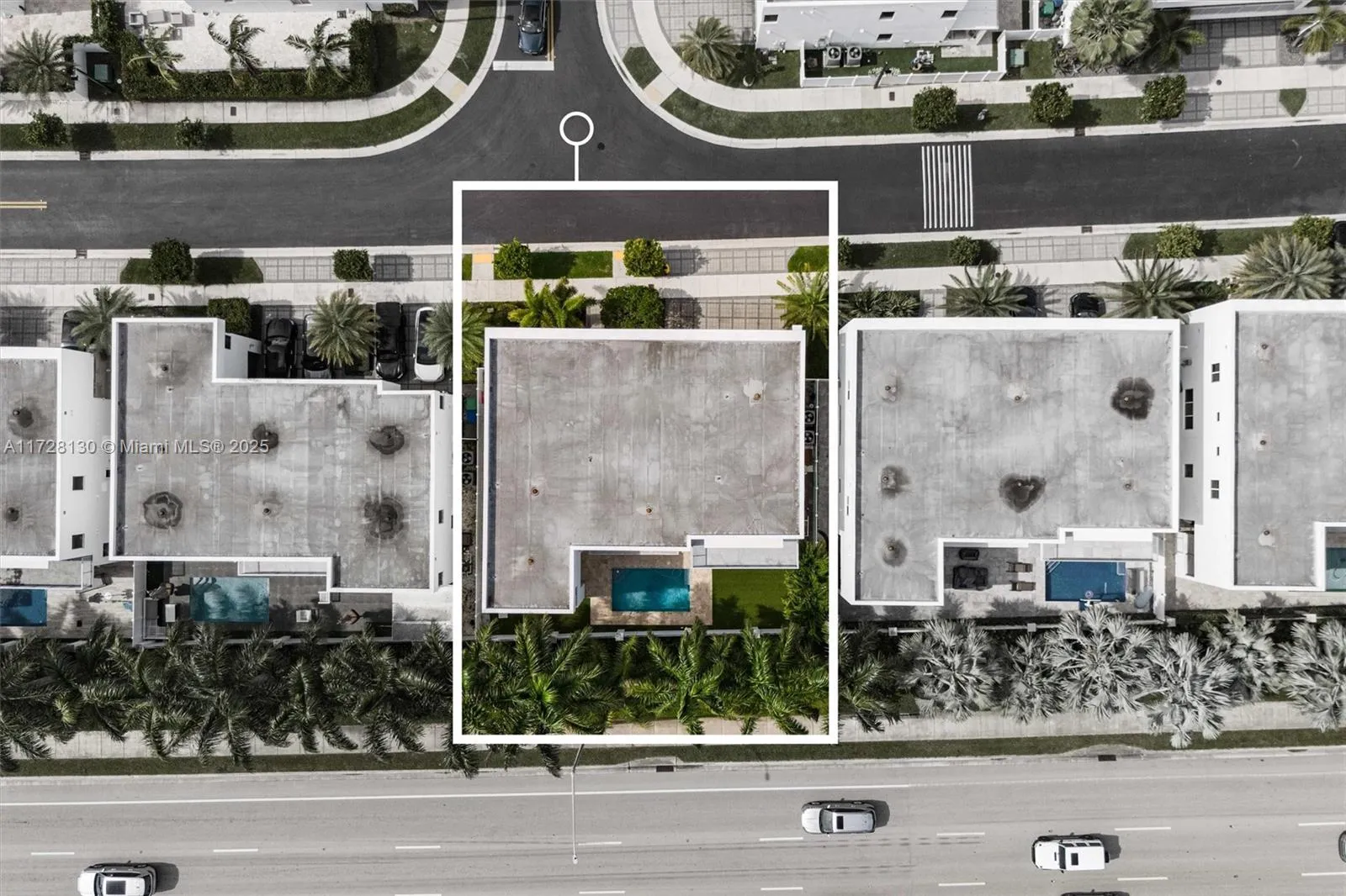 10296 Nw 74th Ter, Doral, Florida 33178, Doral, Florida 33178, 5 Bedrooms Bedrooms, ,5 BathroomsBathrooms,Residential,For Sale,10296 Nw 74th Ter, Doral, Florida 33178,A11728130
