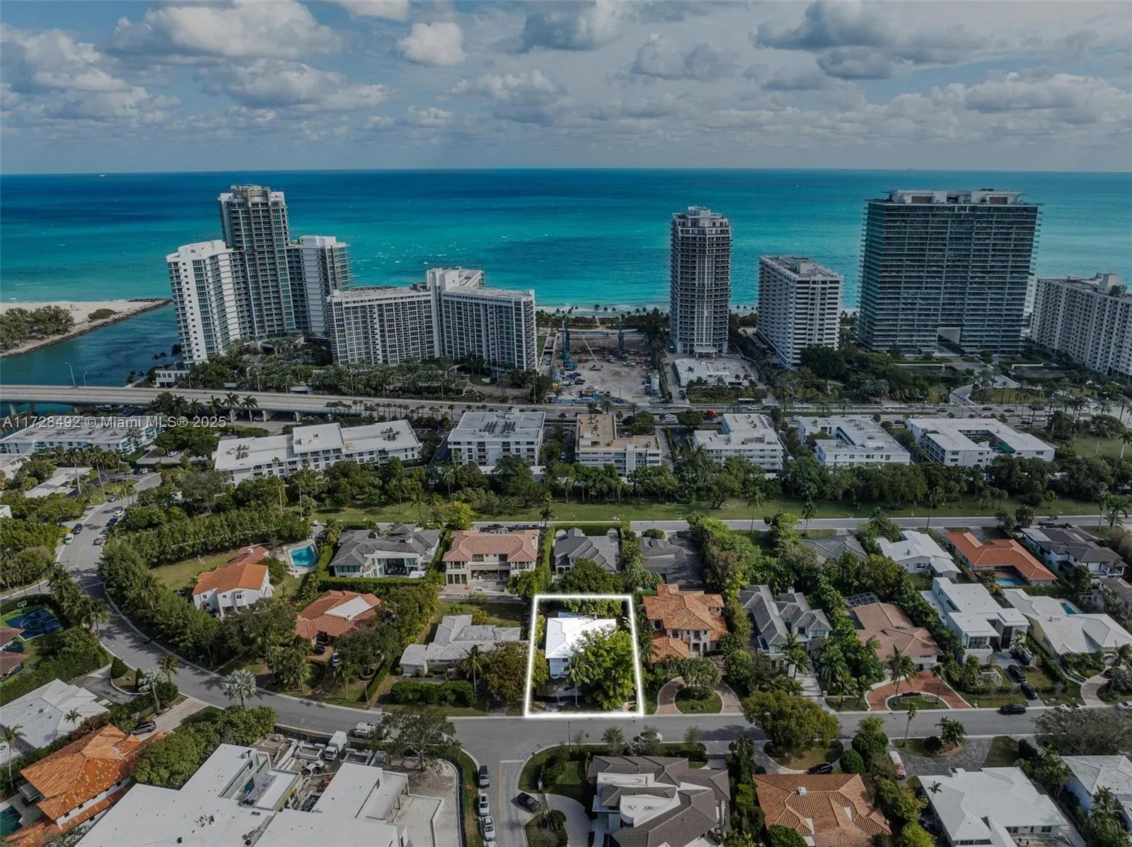 253 Bal Cross Dr, Bal Harbour, Florida 33154, Bal Harbour, Florida 33154, 4 Bedrooms Bedrooms, ,3 BathroomsBathrooms,Residential,For Sale,253 Bal Cross Dr, Bal Harbour, Florida 33154,A11728492