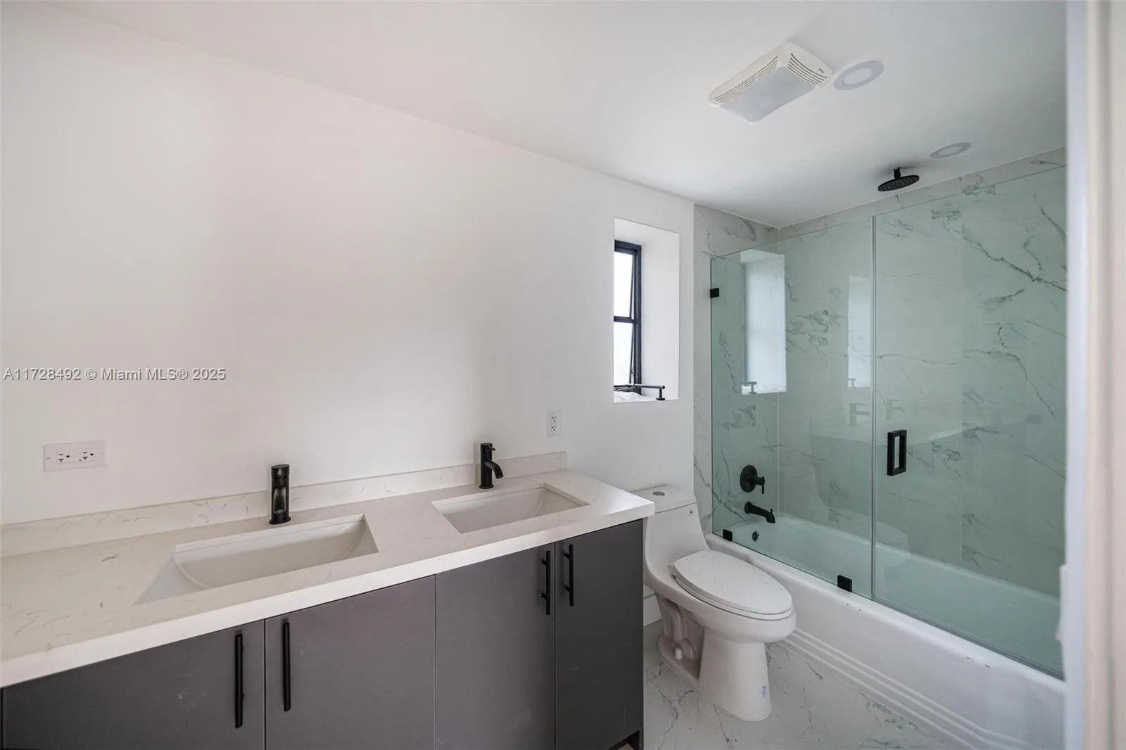 253 Bal Cross Dr, Bal Harbour, Florida 33154, Bal Harbour, Florida 33154, 4 Bedrooms Bedrooms, ,3 BathroomsBathrooms,Residential,For Sale,253 Bal Cross Dr, Bal Harbour, Florida 33154,A11728492