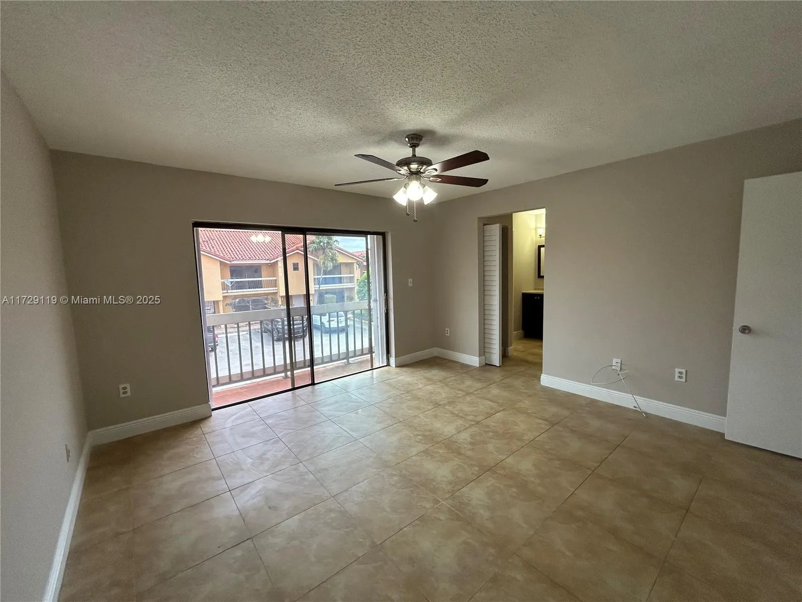 530 Nw 109th Ave 501, Miami, Florida 33172, Miami, Florida 33172, 3 Bedrooms Bedrooms, ,2 BathroomsBathrooms,Residential,For Sale,530 Nw 109th Ave 501, Miami, Florida 33172,A11729119