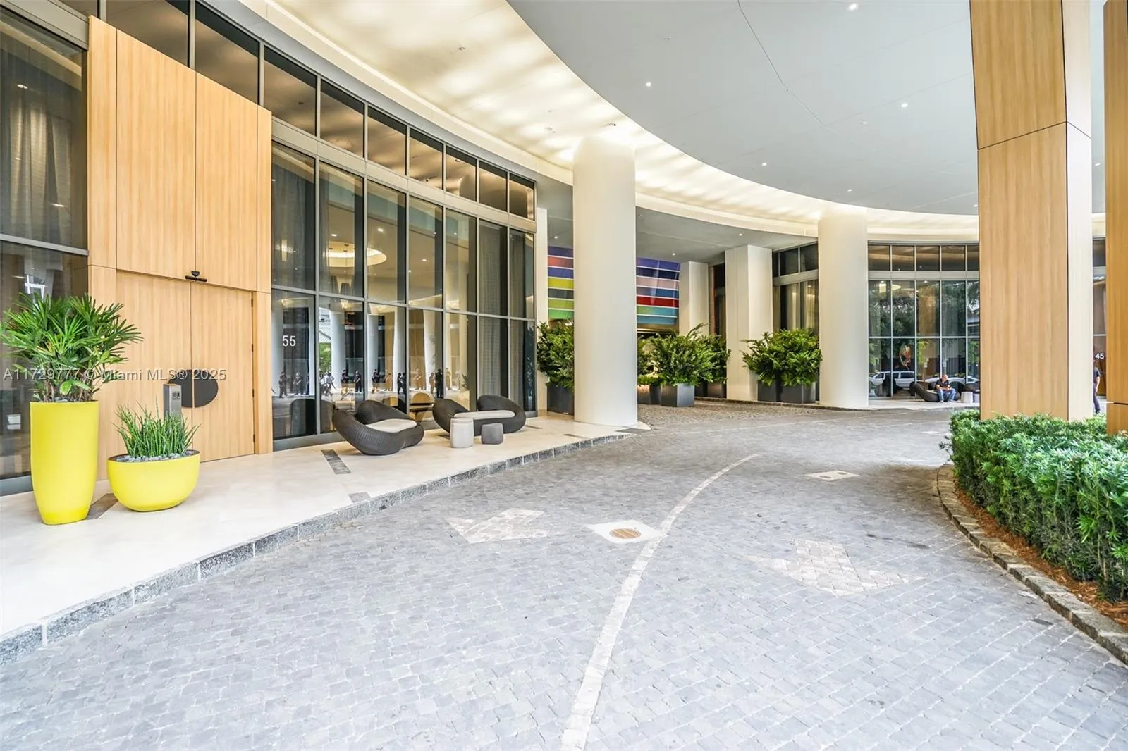 Miami, Florida 33130, 1 Bedroom Bedrooms, ,1 BathroomBathrooms,Residential,For Sale,A11729777