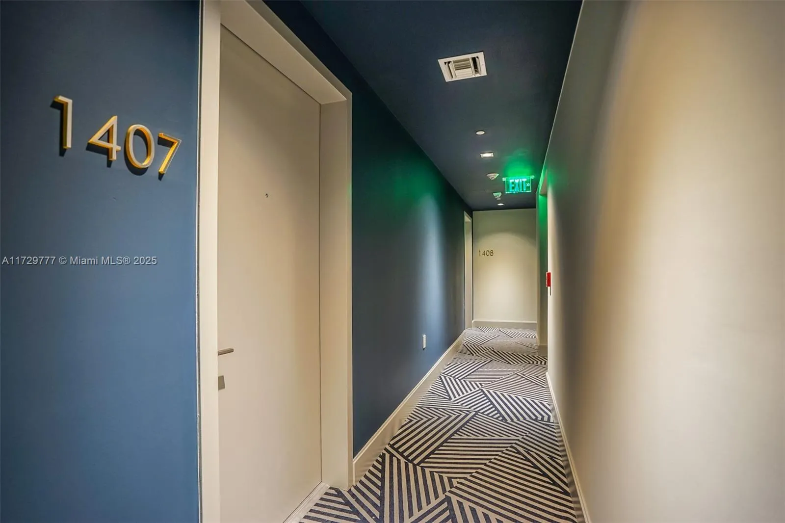 Miami, Florida 33130, 1 Bedroom Bedrooms, ,1 BathroomBathrooms,Residential,For Sale,A11729777