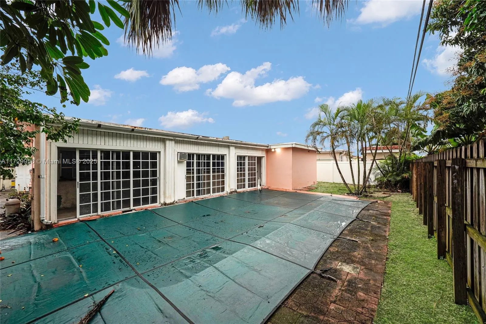 7904 Coral Blvd, Miramar, Florida 33023, Miramar, Florida 33023, 3 Bedrooms Bedrooms, ,2 BathroomsBathrooms,Residential,For Sale,7904 Coral Blvd, Miramar, Florida 33023,A11729956