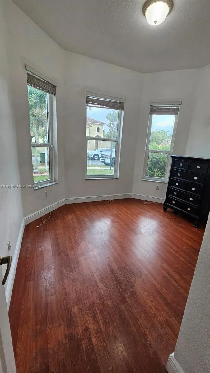 4120 Ne 22 Nd Ct, Homestead, Florida 33033, Homestead, Florida 33033, 5 Bedrooms Bedrooms, ,3 BathroomsBathrooms,Residential,For Sale,4120 Ne 22 Nd Ct, Homestead, Florida 33033,A11730446