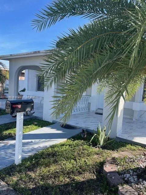 Hialeah, Florida 33012, ,Residential Income,For Sale,A11731162 Hialeah, Florida 33012, ,Residential Income,For Sale,A11731162