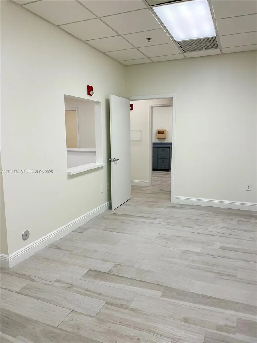 South Miami, Florida 33143, ,Commercial Sale,For Sale,A11731673