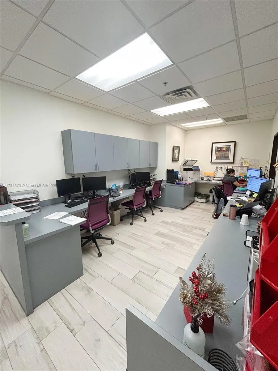 South Miami, Florida 33143, ,Commercial Sale,For Sale,A11731673