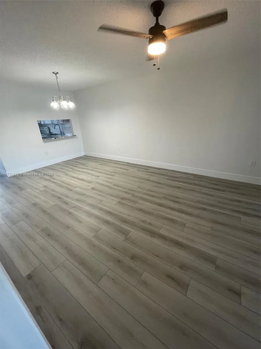 490 W Park Dr 102-5, Miami, Florida 33172, Miami, Florida 33172, 2 Bedrooms Bedrooms, ,1 BathroomBathrooms,Residential Lease,For Rent,490 W Park Dr 102-5, Miami, Florida 33172,A11731872