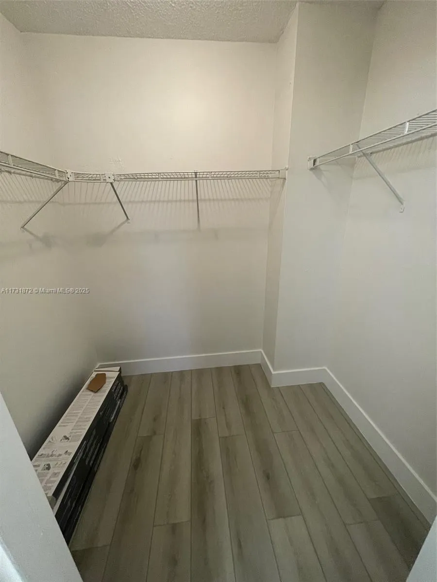490 W Park Dr 102-5, Miami, Florida 33172, Miami, Florida 33172, 2 Bedrooms Bedrooms, ,1 BathroomBathrooms,Residential Lease,For Rent,490 W Park Dr 102-5, Miami, Florida 33172,A11731872