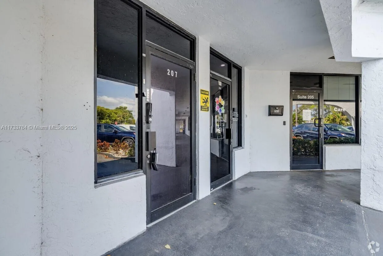 7100 W Commercial Blvd, Lauderhill, Florida 33319, Fort Lauderdale, Florida 33319, ,Commercial Sale,For Sale,7100 W Commercial Blvd, Lauderhill, Florida 33319,A11733784