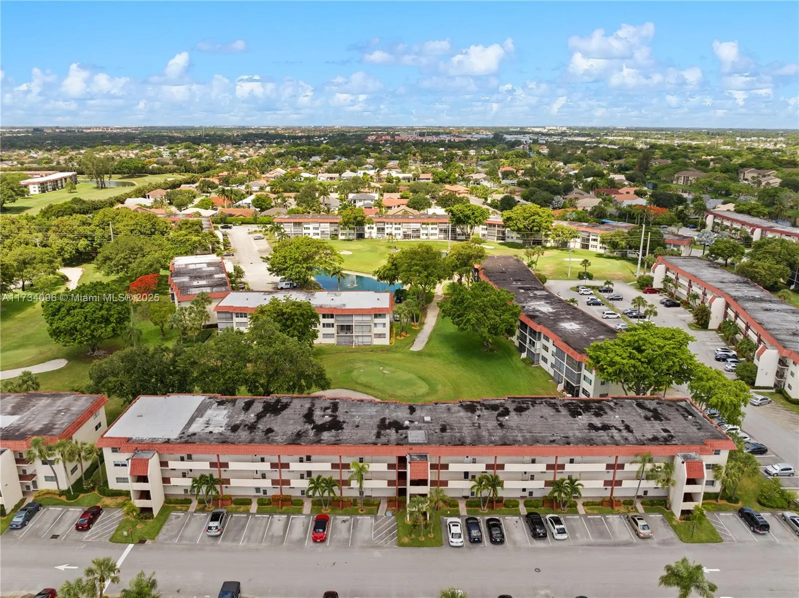 711 S Hollybrook Dr 109, Pembroke Pines, Florida 3, Pembroke Pines, Florida 33025, 2 Bedrooms Bedrooms, ,2 BathroomsBathrooms,Residential Lease,For Rent,711 S Hollybrook Dr 109, Pembroke Pines, Florida 3,A11734096