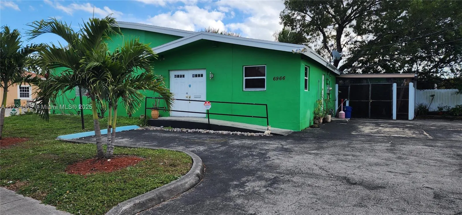 6966 Taft St 1, Hollywood, Florida 33024, Hollywood, Florida 33024, ,Commercial Sale,For Sale,6966 Taft St 1, Hollywood, Florida 33024,A11734065