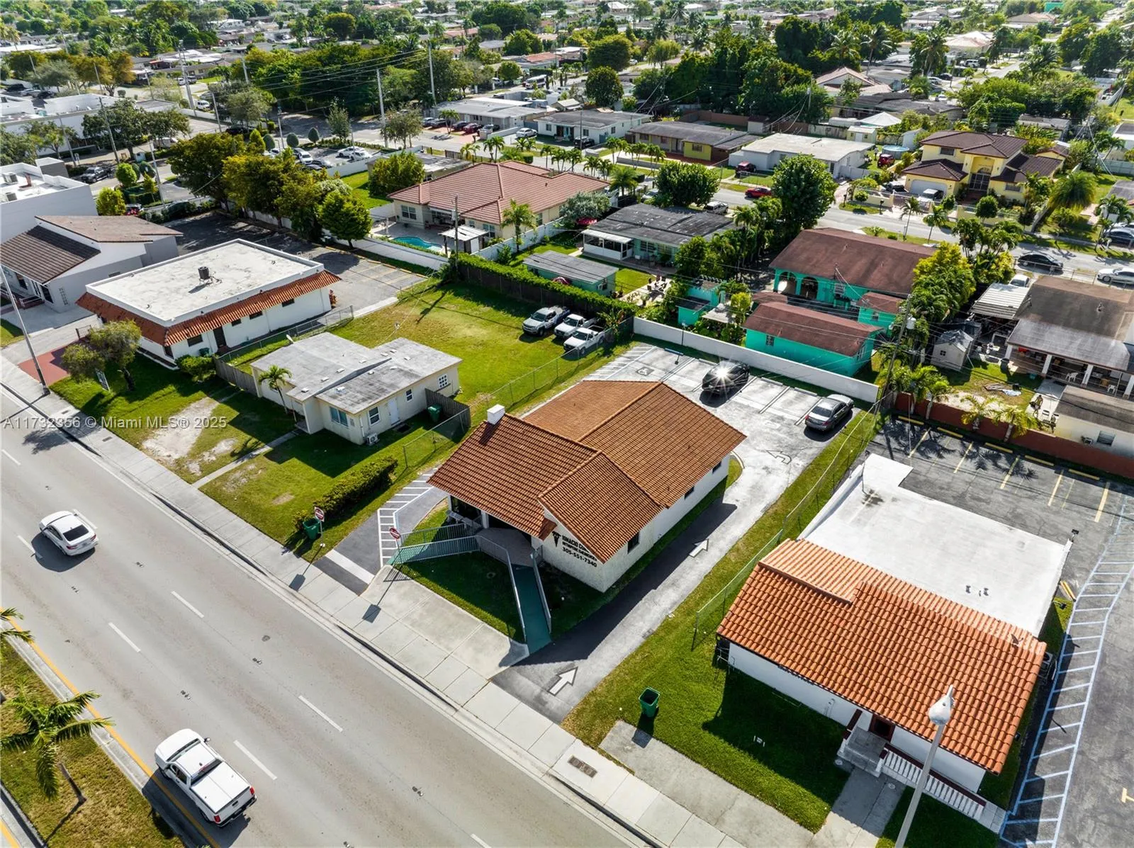 9950 Sw 40th St, Miami, Florida 33165, Miami, Florida 33165, ,Commercial Sale,For Sale,9950 Sw 40th St, Miami, Florida 33165,A11732356