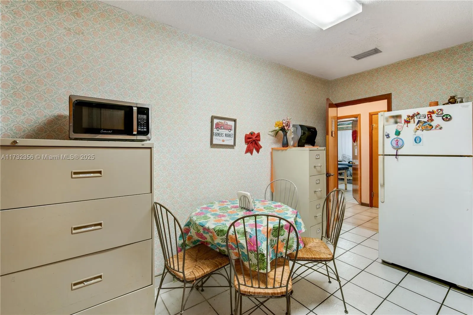 9950 Sw 40th St, Miami, Florida 33165, Miami, Florida 33165, ,Commercial Sale,For Sale,9950 Sw 40th St, Miami, Florida 33165,A11732356