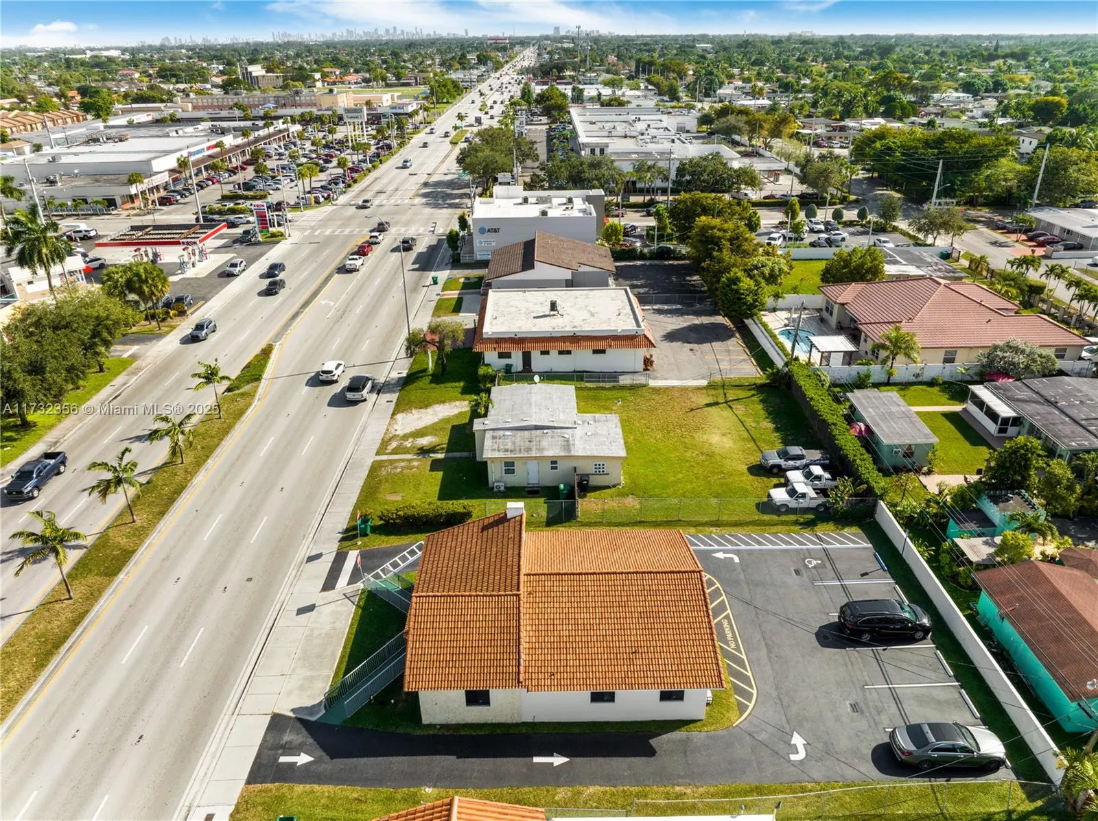 9950 Sw 40th St, Miami, Florida 33165, Miami, Florida 33165, ,Commercial Sale,For Sale,9950 Sw 40th St, Miami, Florida 33165,A11732356