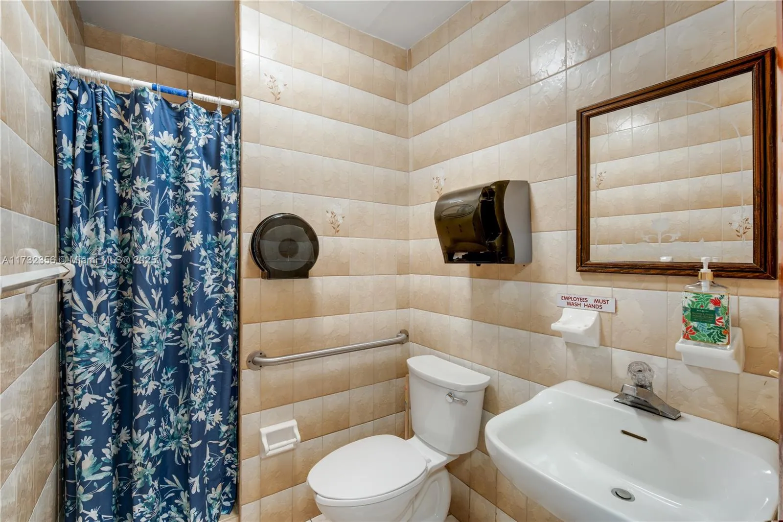 9950 Sw 40th St, Miami, Florida 33165, Miami, Florida 33165, ,Commercial Sale,For Sale,9950 Sw 40th St, Miami, Florida 33165,A11732356