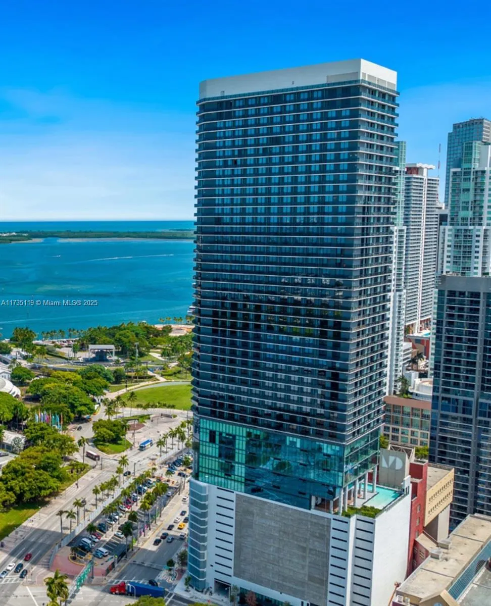398 Ne 5th St 1510, Miami, Florida 33132, Miami, Florida 33132, 1 Bedroom Bedrooms, ,1 BathroomBathrooms,Residential,For Sale,398 Ne 5th St 1510, Miami, Florida 33132,A11735119