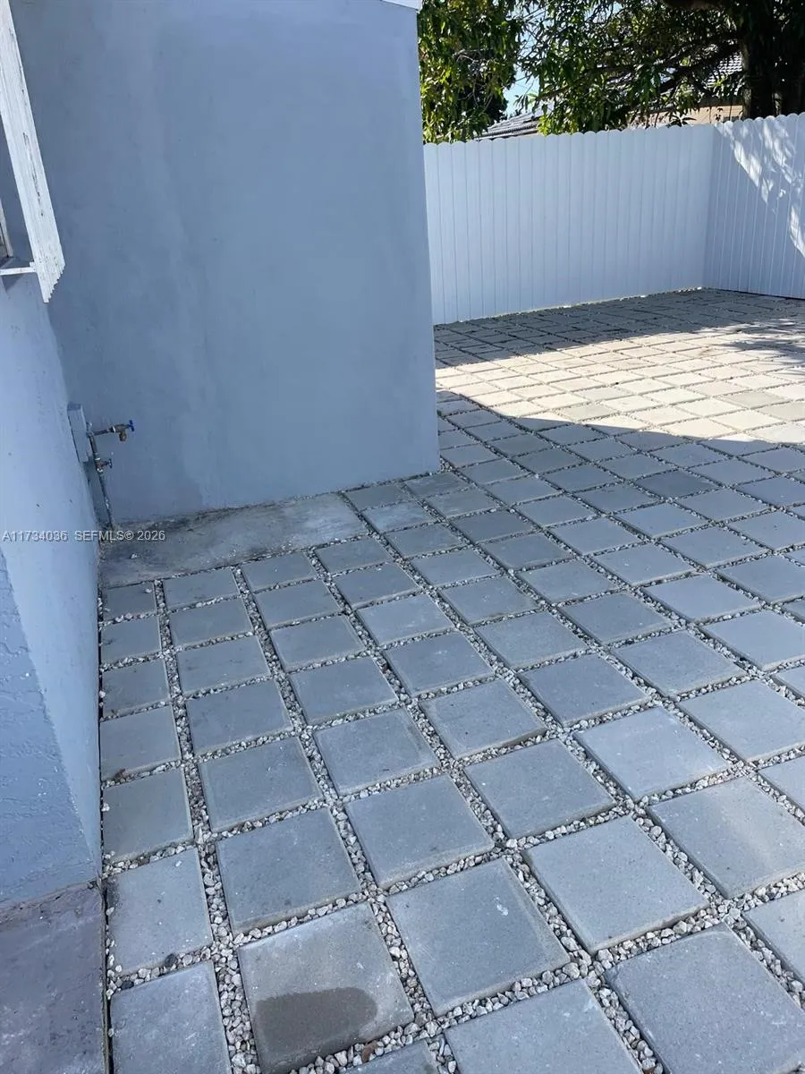 1187 Nw 29th Ter, Fort Lauderdale, Florida 33311, Fort Lauderdale, Florida 33311, 2 Bedrooms Bedrooms, ,2 BathroomsBathrooms,Residential,For Sale,1187 Nw 29th Ter, Fort Lauderdale, Florida 33311,A11734036