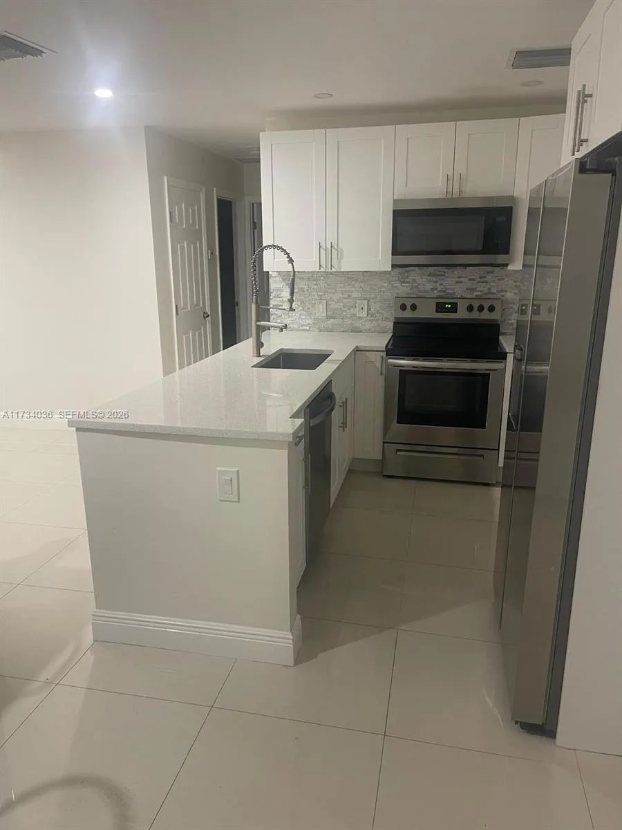 1187 Nw 29th Ter, Fort Lauderdale, Florida 33311, Fort Lauderdale, Florida 33311, 2 Bedrooms Bedrooms, ,2 BathroomsBathrooms,Residential,For Sale,1187 Nw 29th Ter, Fort Lauderdale, Florida 33311,A11734036