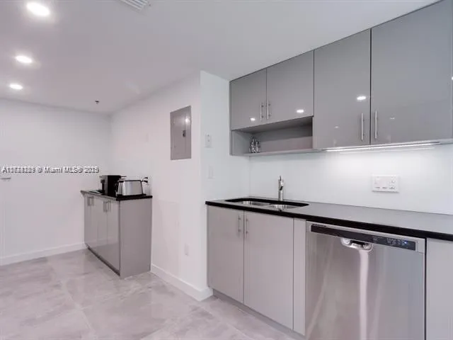 at 650 West Ave, Miami Beach, FL 33139 Unit For Sale 2 Bedrooms 2 Bathrooms MLS# A11728129 Price $959,000 1078