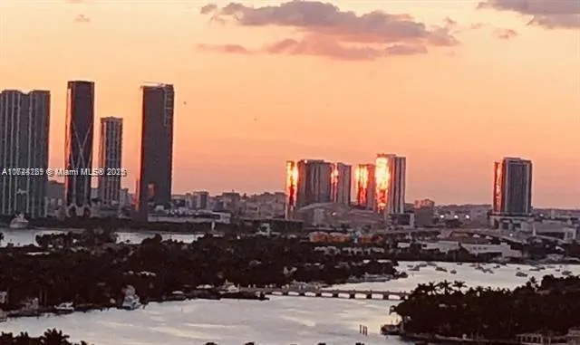 at 650 West Ave, Miami Beach, FL 33139 Unit For Sale 2 Bedrooms 2 Bathrooms MLS# A11728129 Price $959,000 1078
