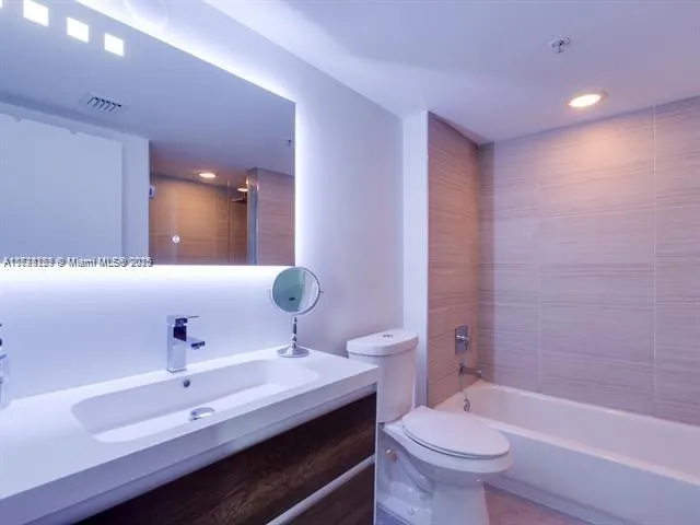at 650 West Ave, Miami Beach, FL 33139 Unit For Sale 2 Bedrooms 2 Bathrooms MLS# A11728129 Price $959,000 1078