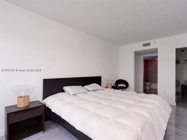 at 650 West Ave, Miami Beach, FL 33139 Unit For Sale 2 Bedrooms 2 Bathrooms MLS# A11728129 Price $959,000 1078