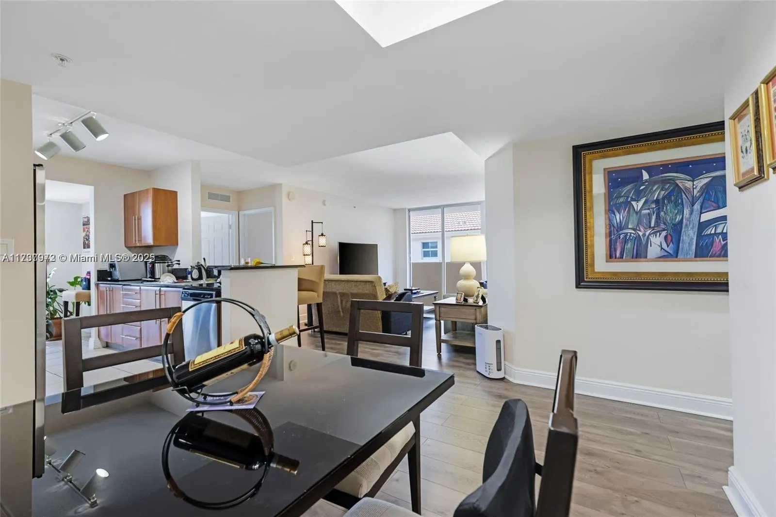 3232 Sw 22nd Ter 301, Miami, Florida 33145, Miami, Florida 33145, 3 Bedrooms Bedrooms, ,3 BathroomsBathrooms,Residential,For Sale,3232 Sw 22nd Ter 301, Miami, Florida 33145,A11737972