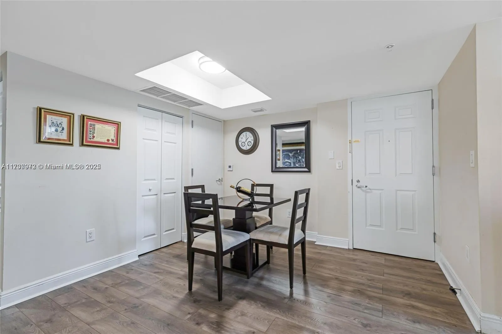 3232 Sw 22nd Ter 301, Miami, Florida 33145, Miami, Florida 33145, 3 Bedrooms Bedrooms, ,3 BathroomsBathrooms,Residential,For Sale,3232 Sw 22nd Ter 301, Miami, Florida 33145,A11737972