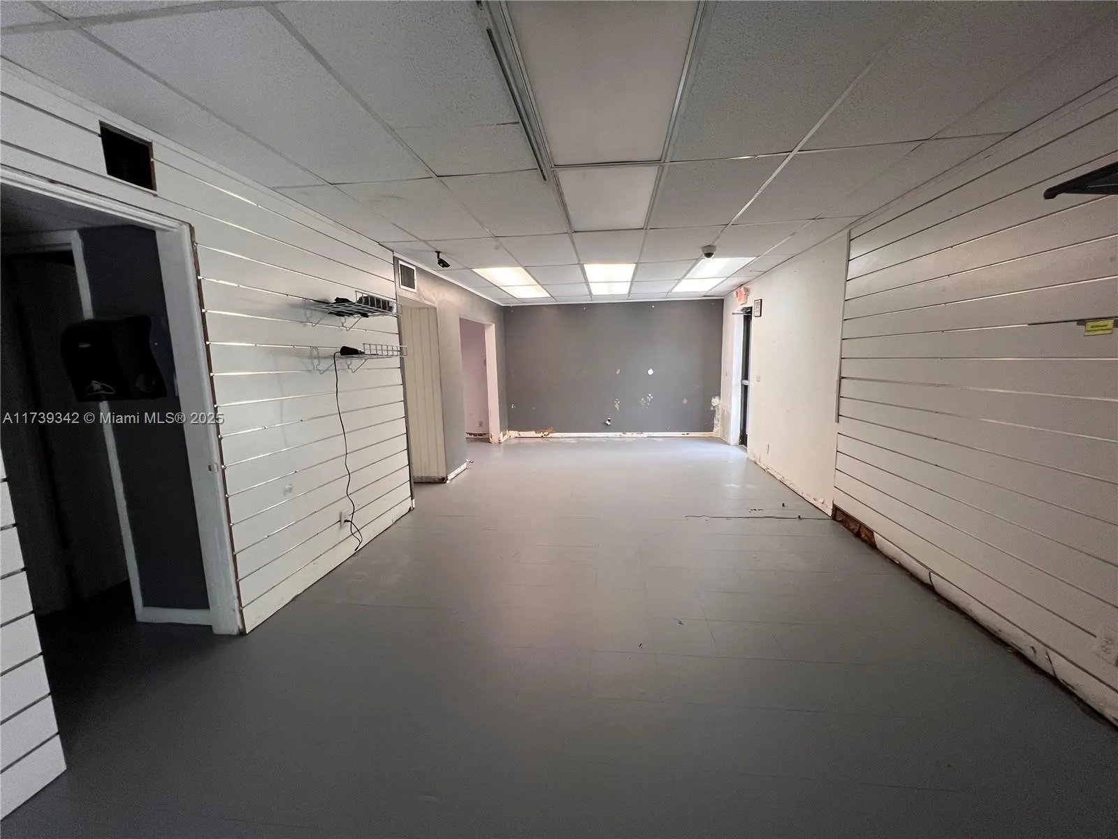 1100 S Dixie Hwy, Hollywood, Florida 33020, Hollywood, Florida 33020, ,Commercial Sale,For Sale,1100 S Dixie Hwy, Hollywood, Florida 33020,A11739342