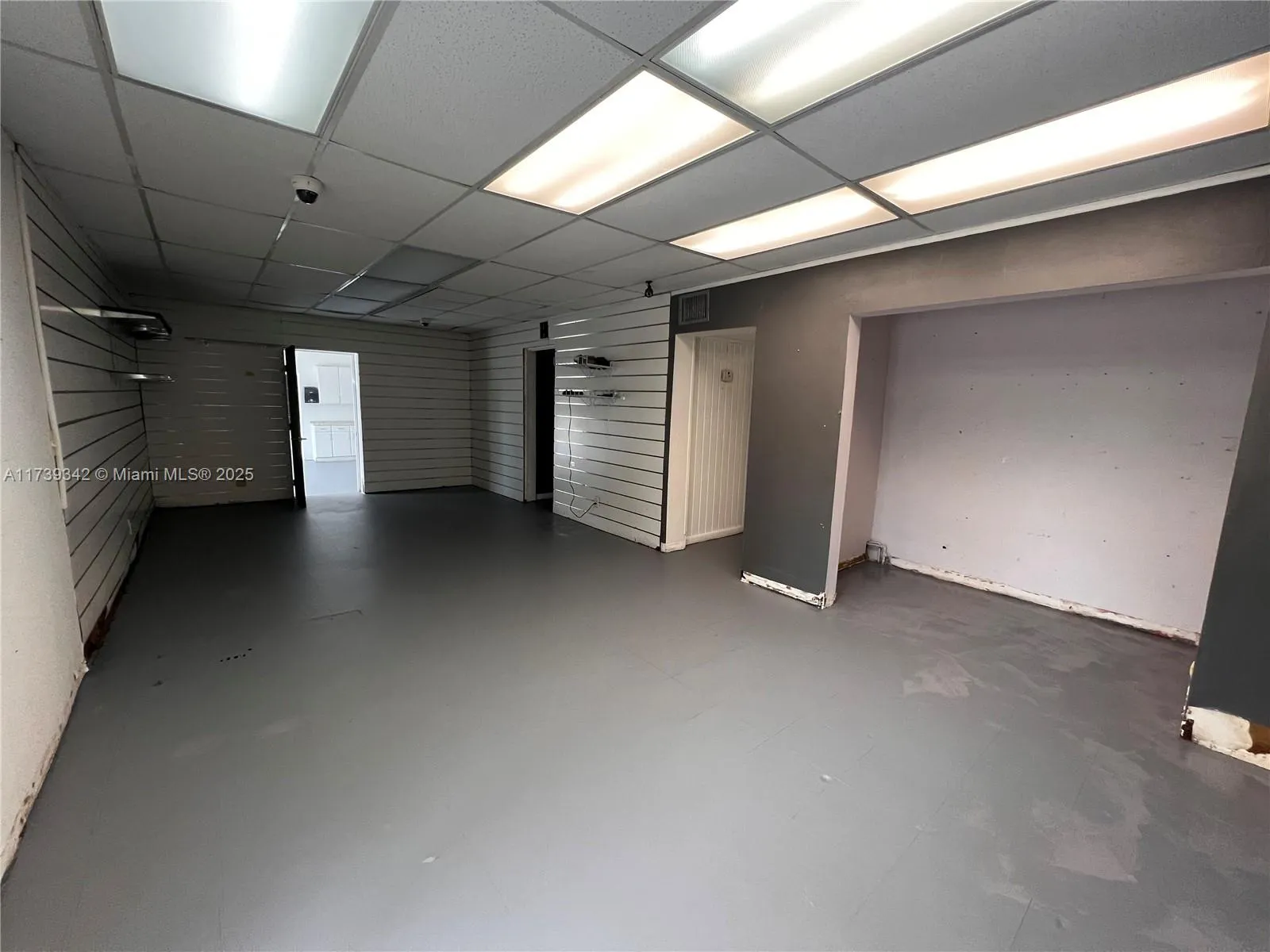 1100 S Dixie Hwy, Hollywood, Florida 33020, Hollywood, Florida 33020, ,Commercial Sale,For Sale,1100 S Dixie Hwy, Hollywood, Florida 33020,A11739342