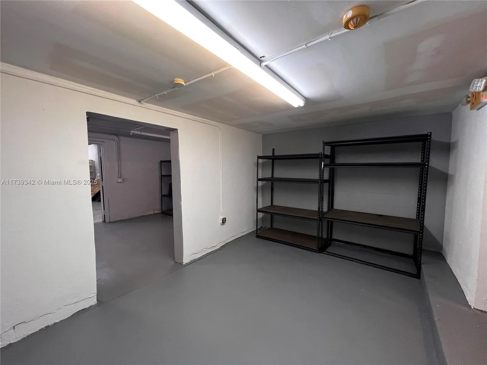 1100 S Dixie Hwy, Hollywood, Florida 33020, Hollywood, Florida 33020, ,Commercial Sale,For Sale,1100 S Dixie Hwy, Hollywood, Florida 33020,A11739342