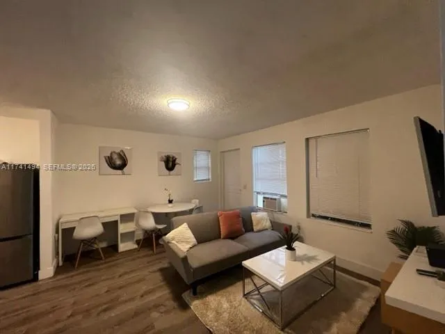 830 W 40th St, Miami Beach, Florida 33140, Miami Beach, Florida 33140, ,Residential Income,For Sale,830 W 40th St, Miami Beach, Florida 33140,A11741494