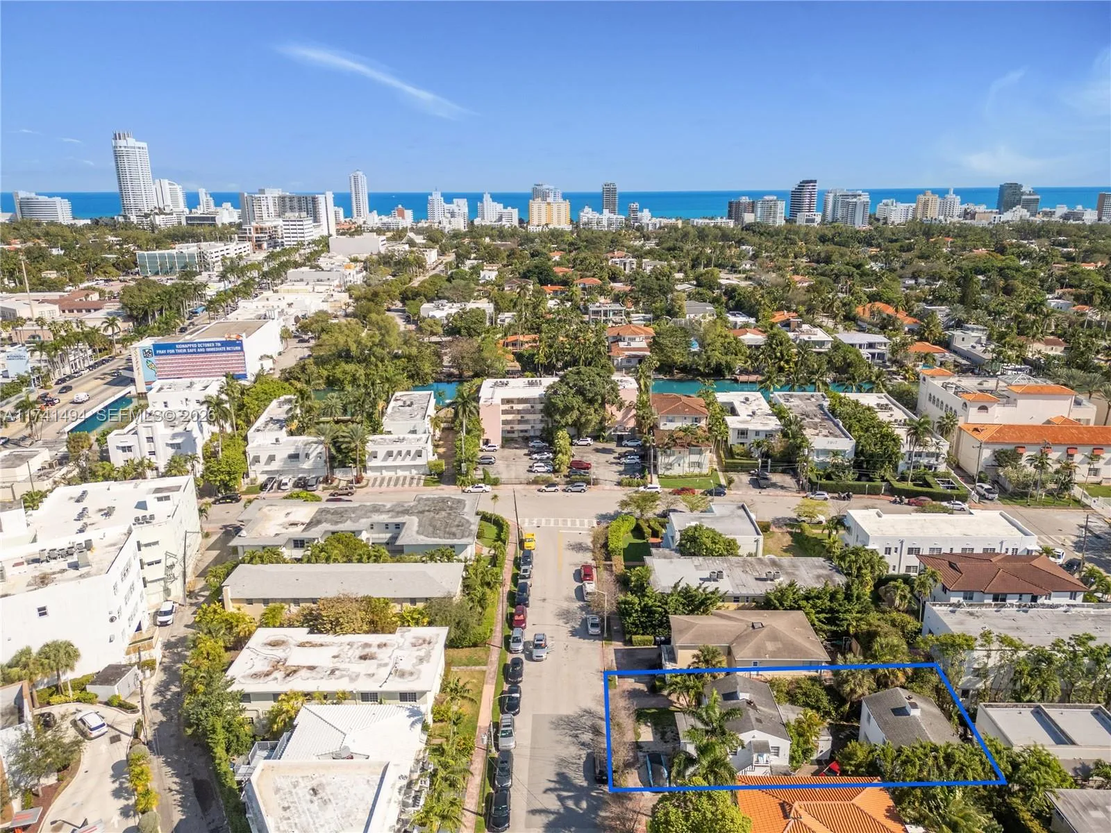 830 W 40th St, Miami Beach, Florida 33140, Miami Beach, Florida 33140, ,Residential Income,For Sale,830 W 40th St, Miami Beach, Florida 33140,A11741494