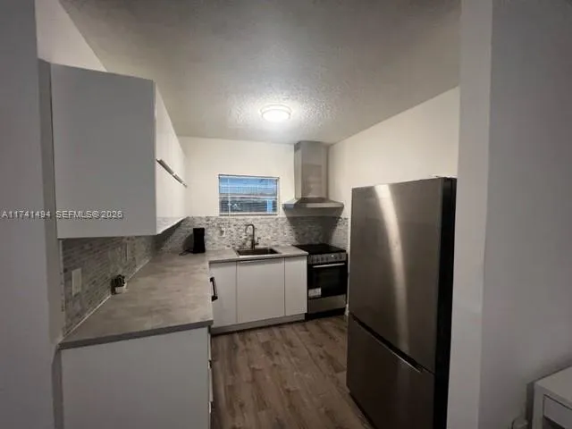 830 W 40th St, Miami Beach, Florida 33140, Miami Beach, Florida 33140, ,Residential Income,For Sale,830 W 40th St, Miami Beach, Florida 33140,A11741494