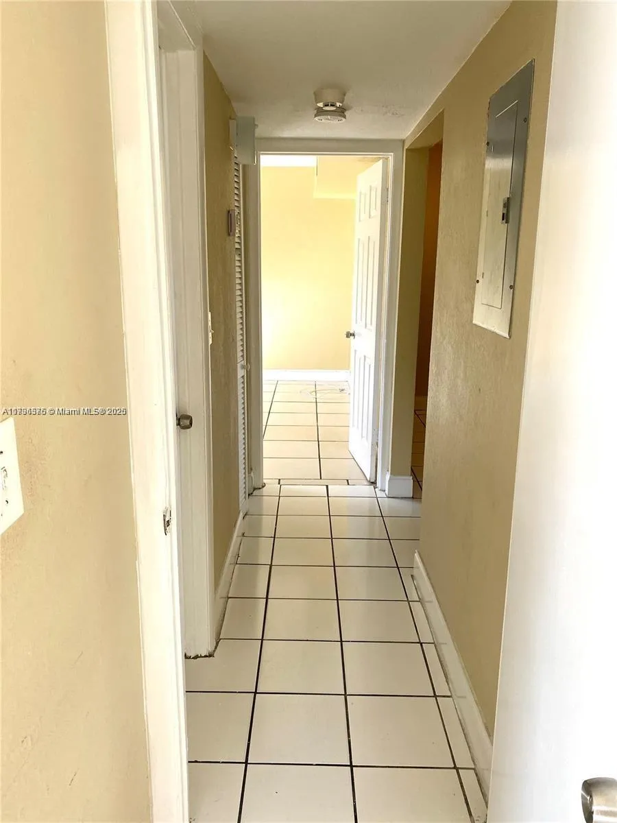 624 Sw 16th Ave A, Fort Lauderdale, Florida 33312, Fort Lauderdale, Florida 33312, 4 Bedrooms Bedrooms, ,2 BathroomsBathrooms,Residential Lease,For Rent,624 Sw 16th Ave A, Fort Lauderdale, Florida 33312,A11736576