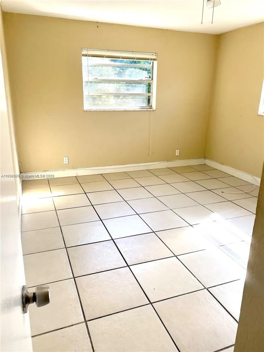 624 Sw 16th Ave A, Fort Lauderdale, Florida 33312, Fort Lauderdale, Florida 33312, 4 Bedrooms Bedrooms, ,2 BathroomsBathrooms,Residential Lease,For Rent,624 Sw 16th Ave A, Fort Lauderdale, Florida 33312,A11736576