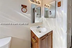 624 Sw 16th Ave A, Fort Lauderdale, Florida 33312, Fort Lauderdale, Florida 33312, 4 Bedrooms Bedrooms, ,2 BathroomsBathrooms,Residential Lease,For Rent,624 Sw 16th Ave A, Fort Lauderdale, Florida 33312,A11736576