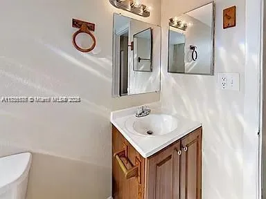 624 Sw 16th Ave A, Fort Lauderdale, Florida 33312, Fort Lauderdale, Florida 33312, 4 Bedrooms Bedrooms, ,2 BathroomsBathrooms,Residential Lease,For Rent,624 Sw 16th Ave A, Fort Lauderdale, Florida 33312,A11736576