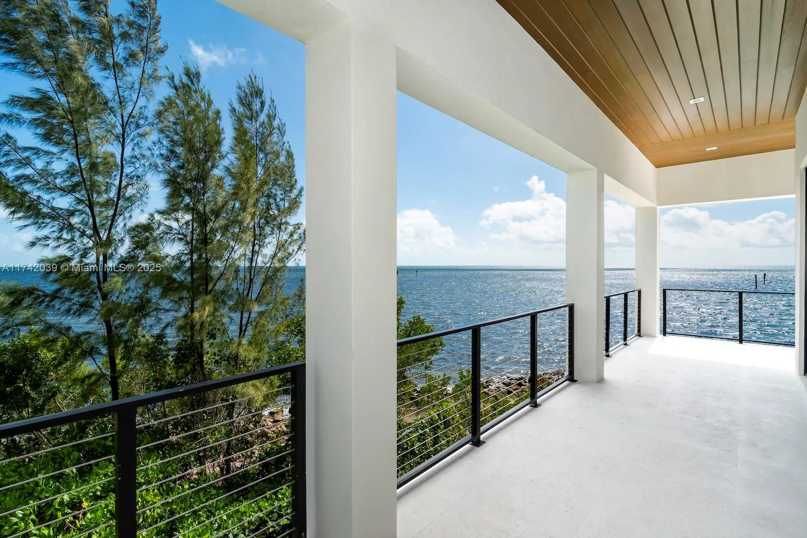at 650 Lugo Avenue, Coral Gables, FL 33156 Unit For Sale 8 Bedrooms 7 Bathrooms MLS# A11742039 Price $29,900,000 9287
