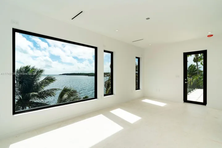 at 650 Lugo Avenue, Coral Gables, FL 33156 Unit For Sale 8 Bedrooms 7 Bathrooms MLS# A11742039 Price $29,900,000 9287